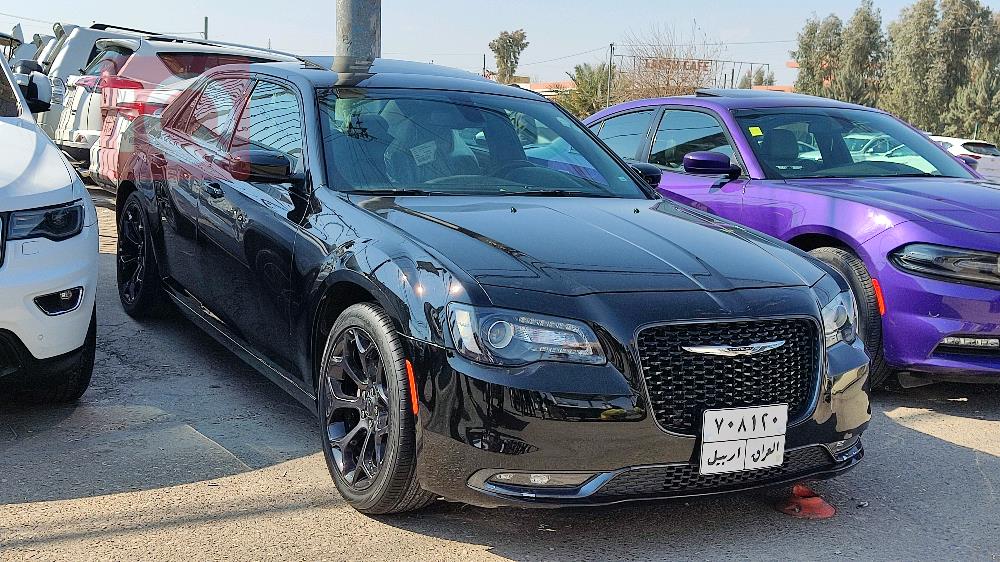 کرایسلەر 300